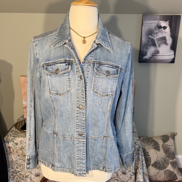 EUC Awesome Venezia Light Blue Jean Jacket for Women Size 18/20 - Picture 1 of 4